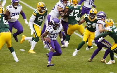 Gut Reactions: Lifeless Packers embarrassed by Vikings 