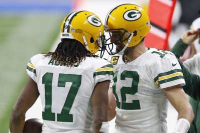 Game Recap: Packers Beat Lions 31-24, Win NFC North 
