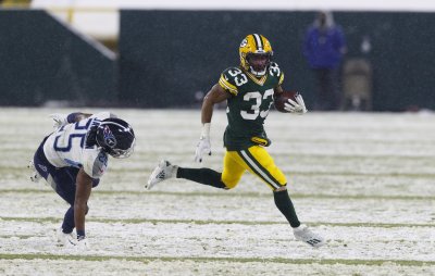 Game Changing Play of the Week: Titans Fail to Challenge Big Aaron Jones Run in Critical Moment