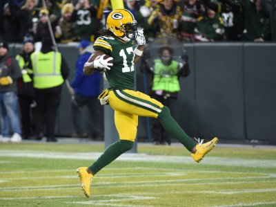 The Time for the Packers To Sign Davante Adams to an Extension Is Now