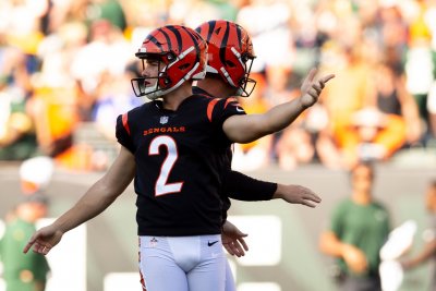 Game-Changing Play of the Week: Bengals Opt to Kick on 4th and 1