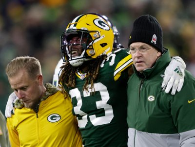 Aaron Jones suffers MCL sprain, expected out 1-2 weeks