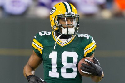 Randall Cobb dealing with "significant" injury 