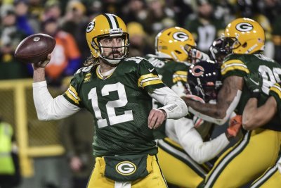 Game Recap: Packers Beat Bears 45-30 