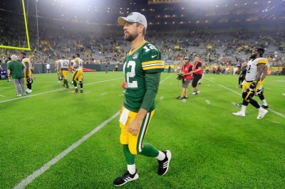 Top 3 Reasons To Trade Aaron Rodgers