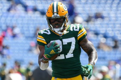 Packers elevate Patrick Taylor for Bears game