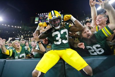 Game Recap: Packers Dominate Bears, Move to 1-1