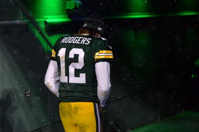 Five Reasons for Aaron Rodgers Inconsistent Play This Season