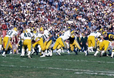 Former Packers QB John Hadl Passes Away at 82