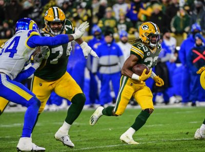 Gut Reactions: Packers do enough to beat Rams