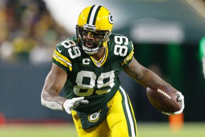 Bringing Back TE Marcedes Lewis for One More Season Makes Sense for the Packers