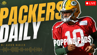 #PackersDaily: The pads come on