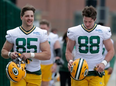 What are your expectations for the Packers' first-year tight ends?