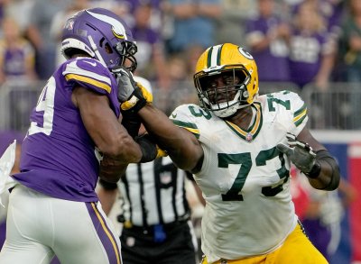 The Packers Restructured Nijman To Gain Cap Space