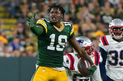 5 Things to Watch in Packers at Bears: Who Steps up Without Watson?
