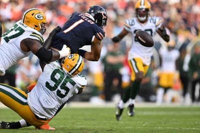 Packers Dominate Bears in the Trenches as Pre-season Translates to Week 1