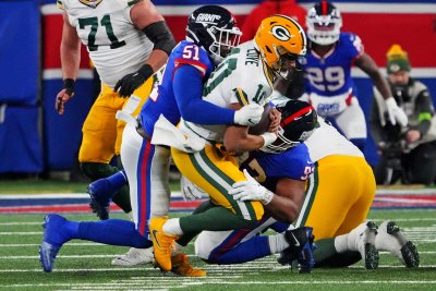 Gut Reactions: Packers crash back to Earth against Giants