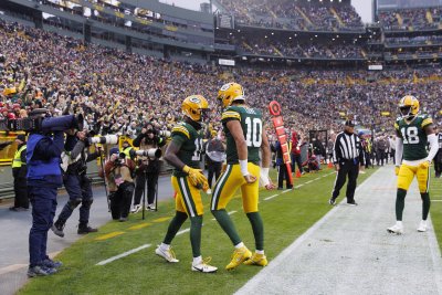 5 Things to Watch in Packers at Vikings: Jayden Reed Returns