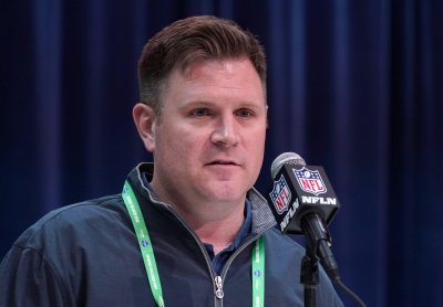 Will Packers GM Brian Gutekunst Trade Up, Trade Down or Hold at 25 in the 2024 NFL Draft?