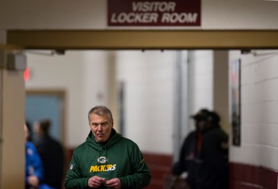 Tom Clements Has Been a Godsend to the Green Bay Packers
