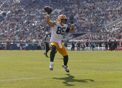 Tucker Kraft expected to play vs Browns