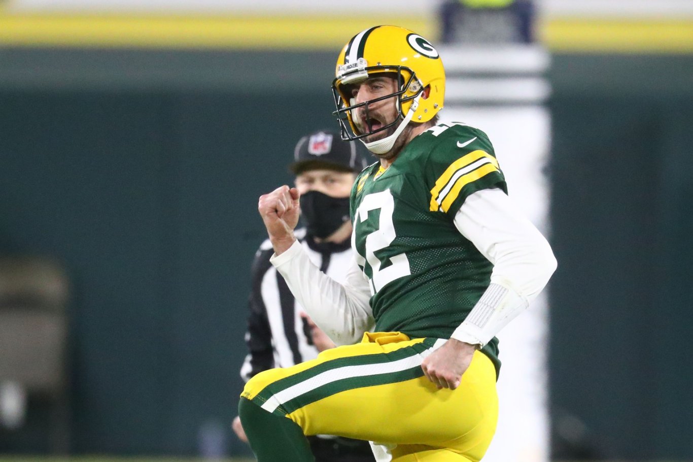 Aaron Rodgers addresses future following Packers' playoff loss, will make  decision before NFL free agency 
