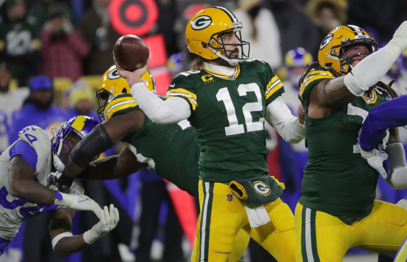 Why the Green Bay Packers Betting Odds Constantly Change