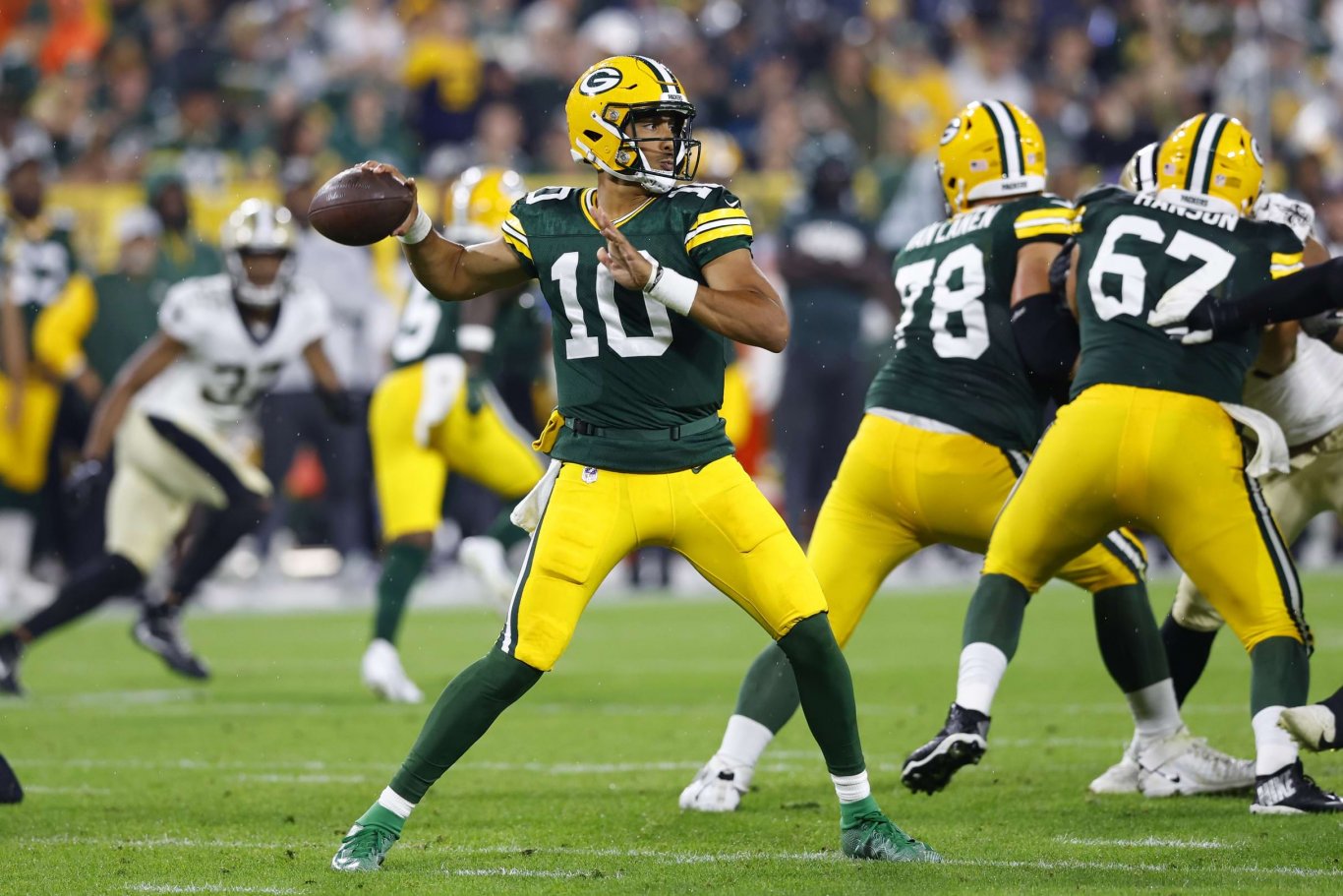 Green Bay Packers Offense Comes Alive in Season Opener - Last Word on Pro  Football
