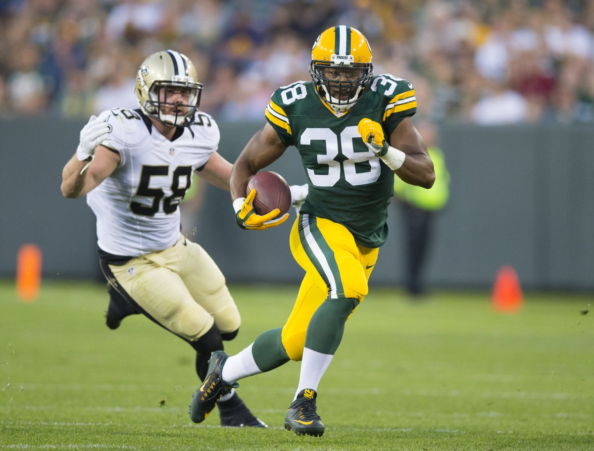 John Crockett brings a change of style and pace to the Packers roster. 